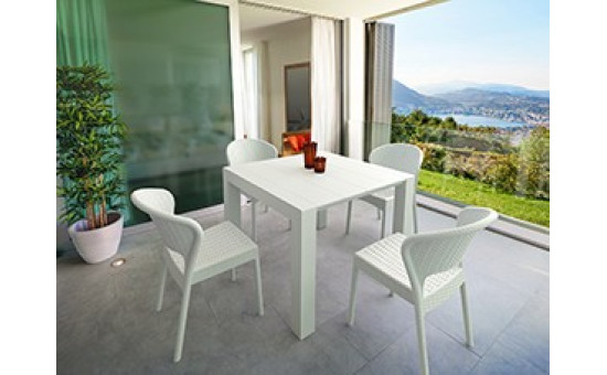 VEGAS TABLE